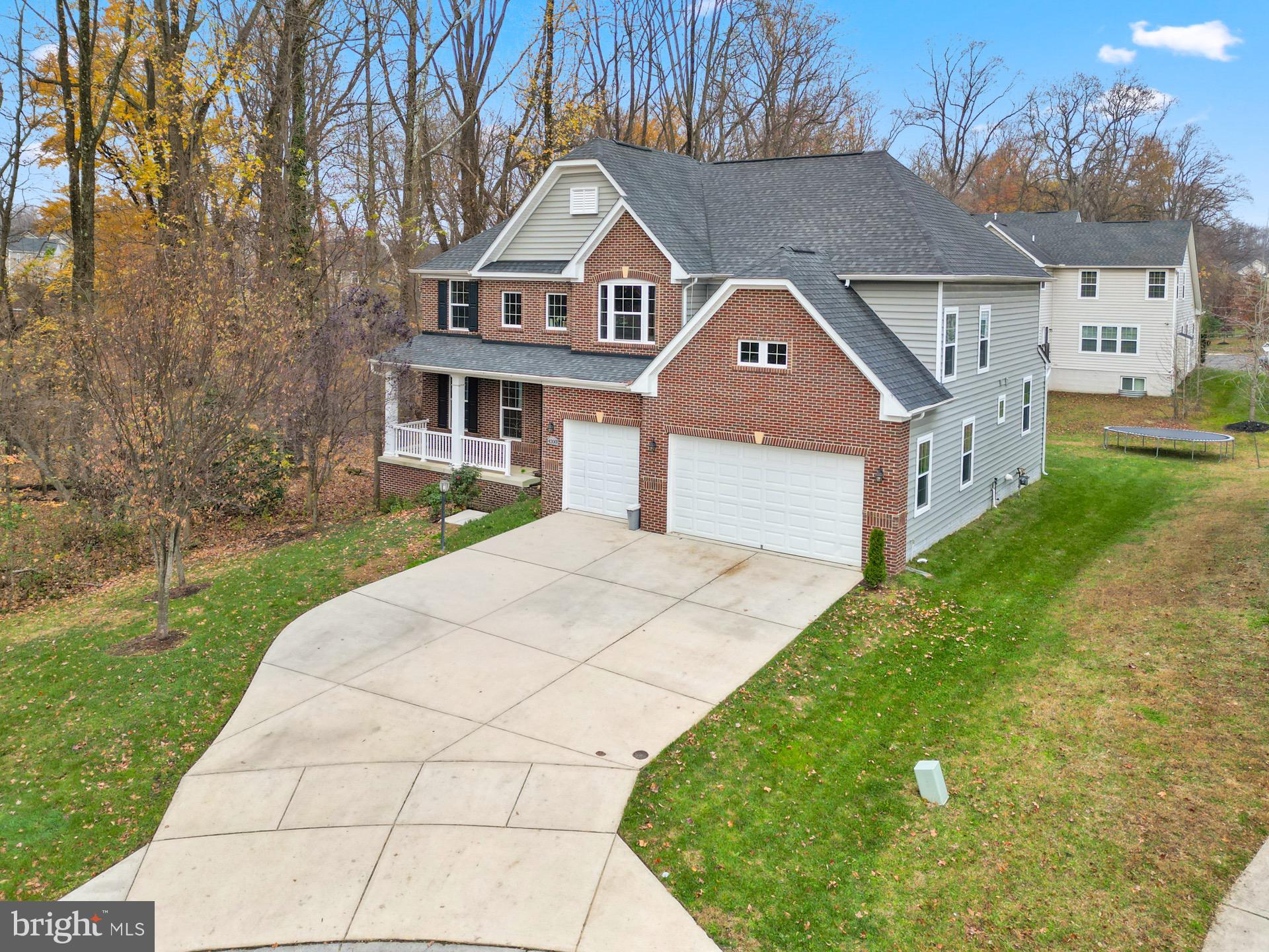 Real estate listing preview #6