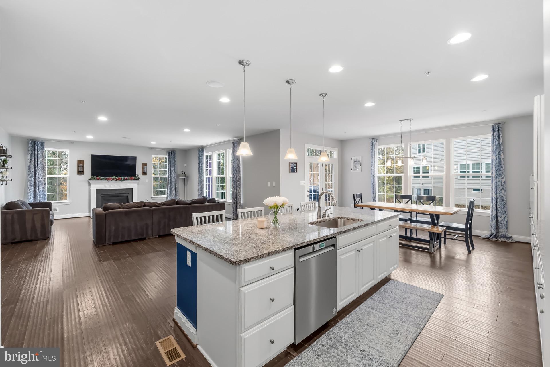 Real estate listing preview #26