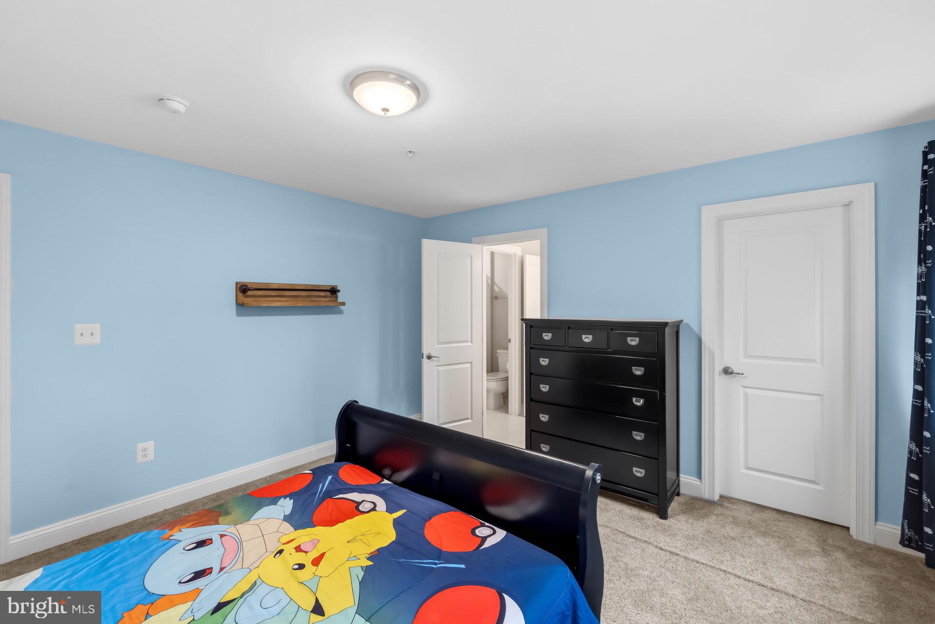 Real estate listing preview #42