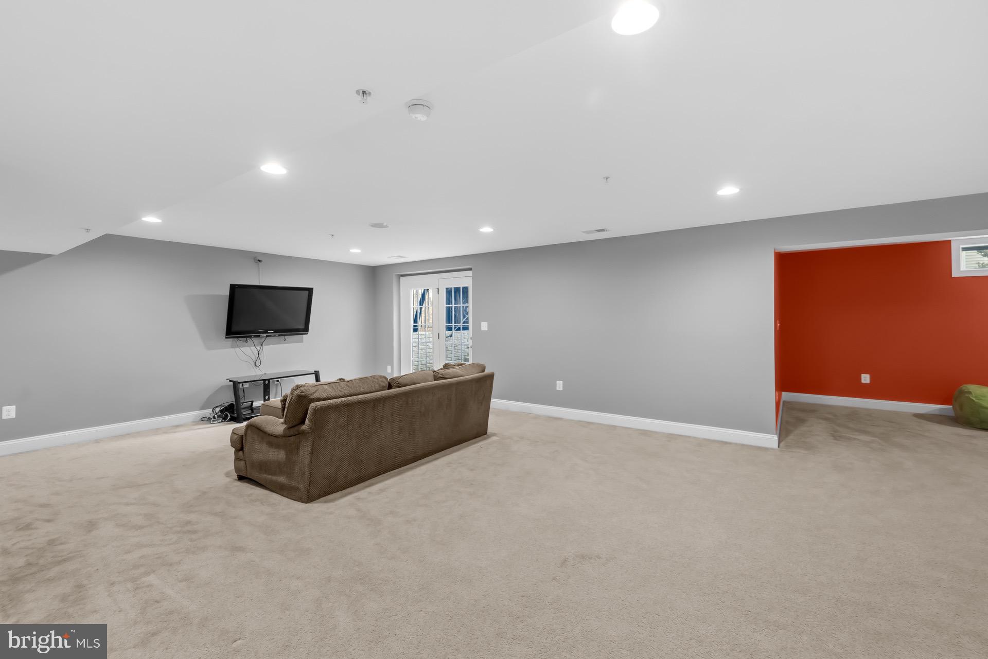 Real estate listing preview #69