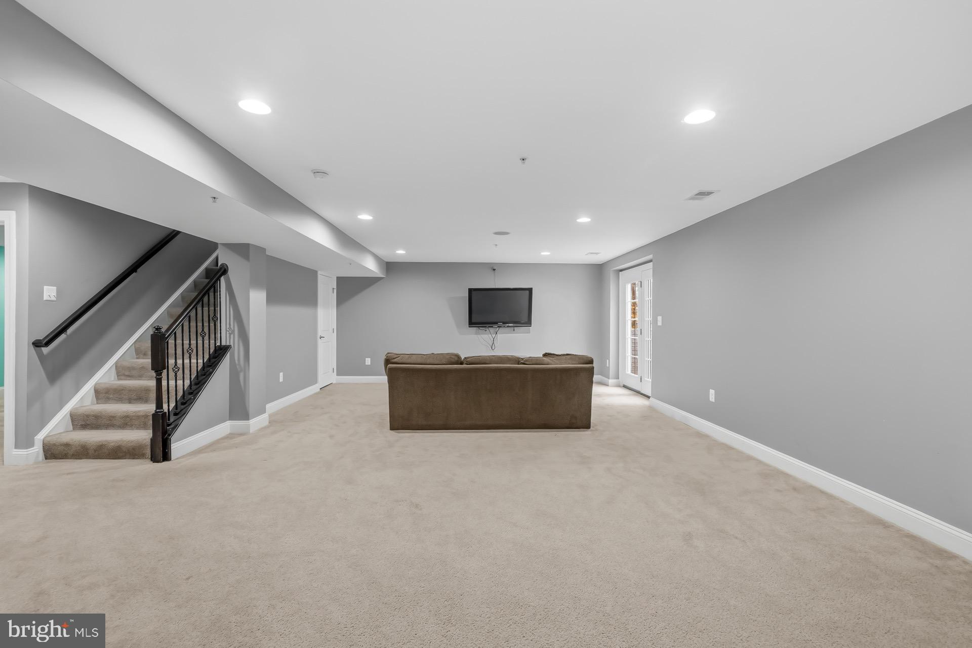 Real estate listing preview #73