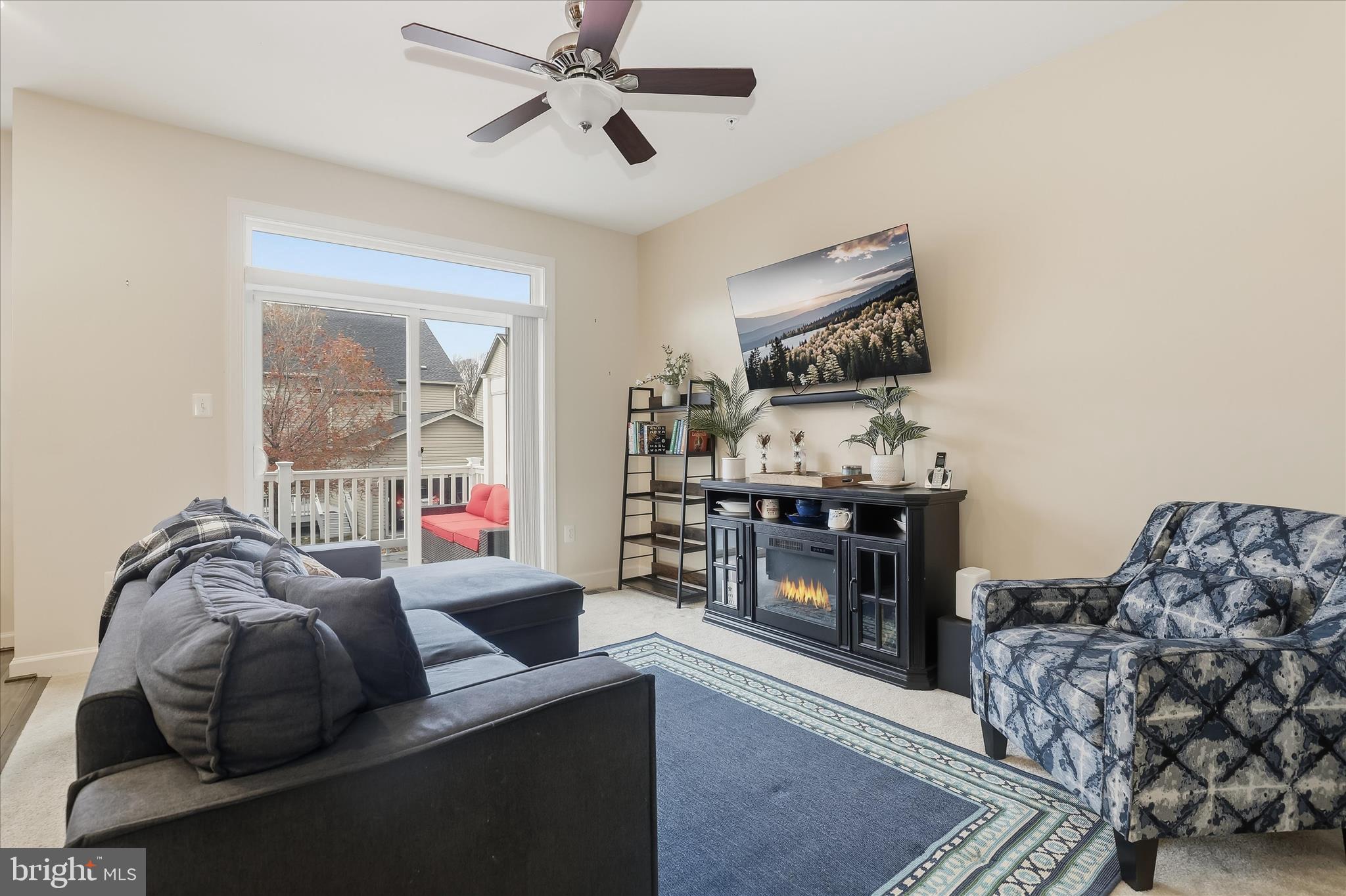 Real estate listing preview #14