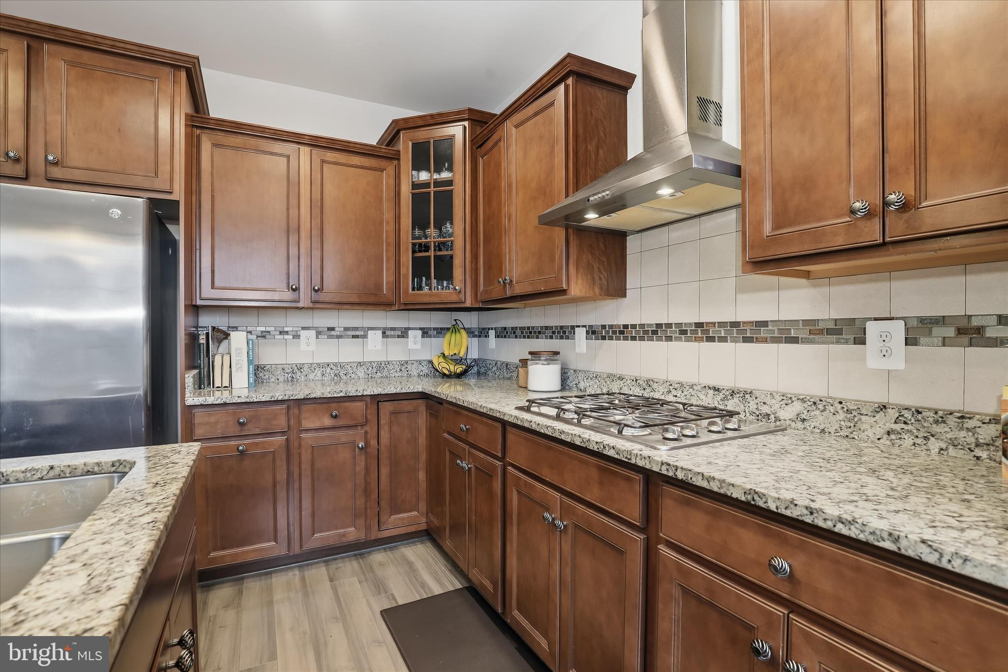 Real estate listing preview #13