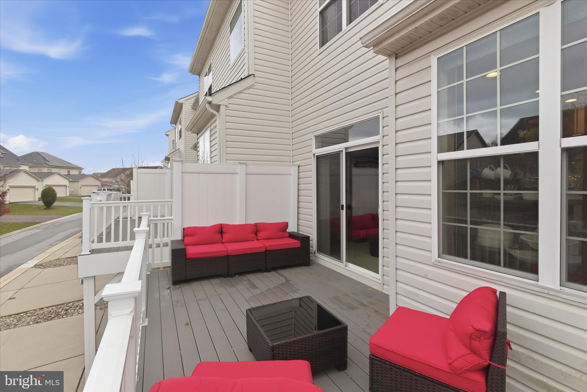 Real estate listing preview #17