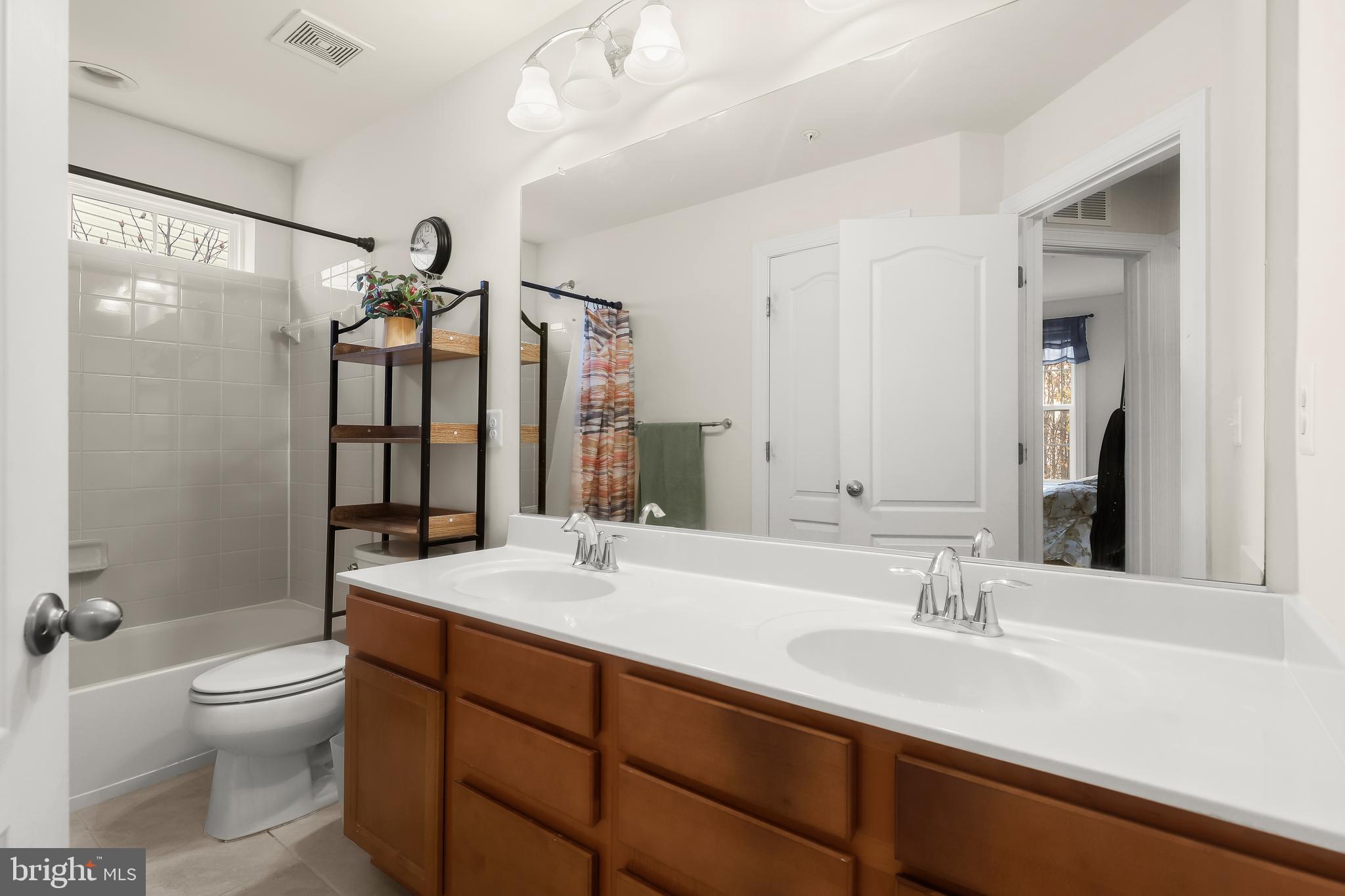 Real estate listing preview #23