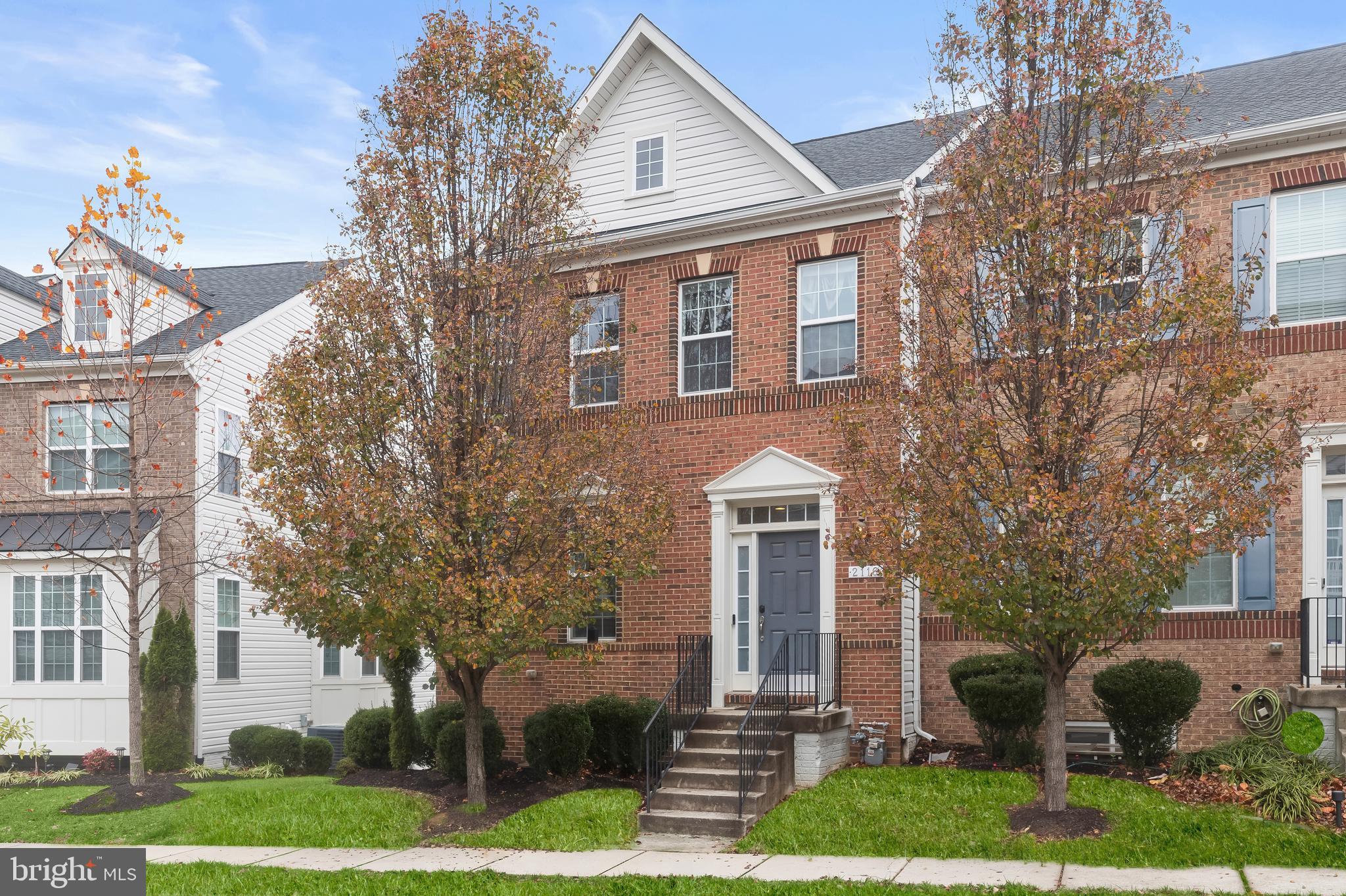 Real estate listing preview #1