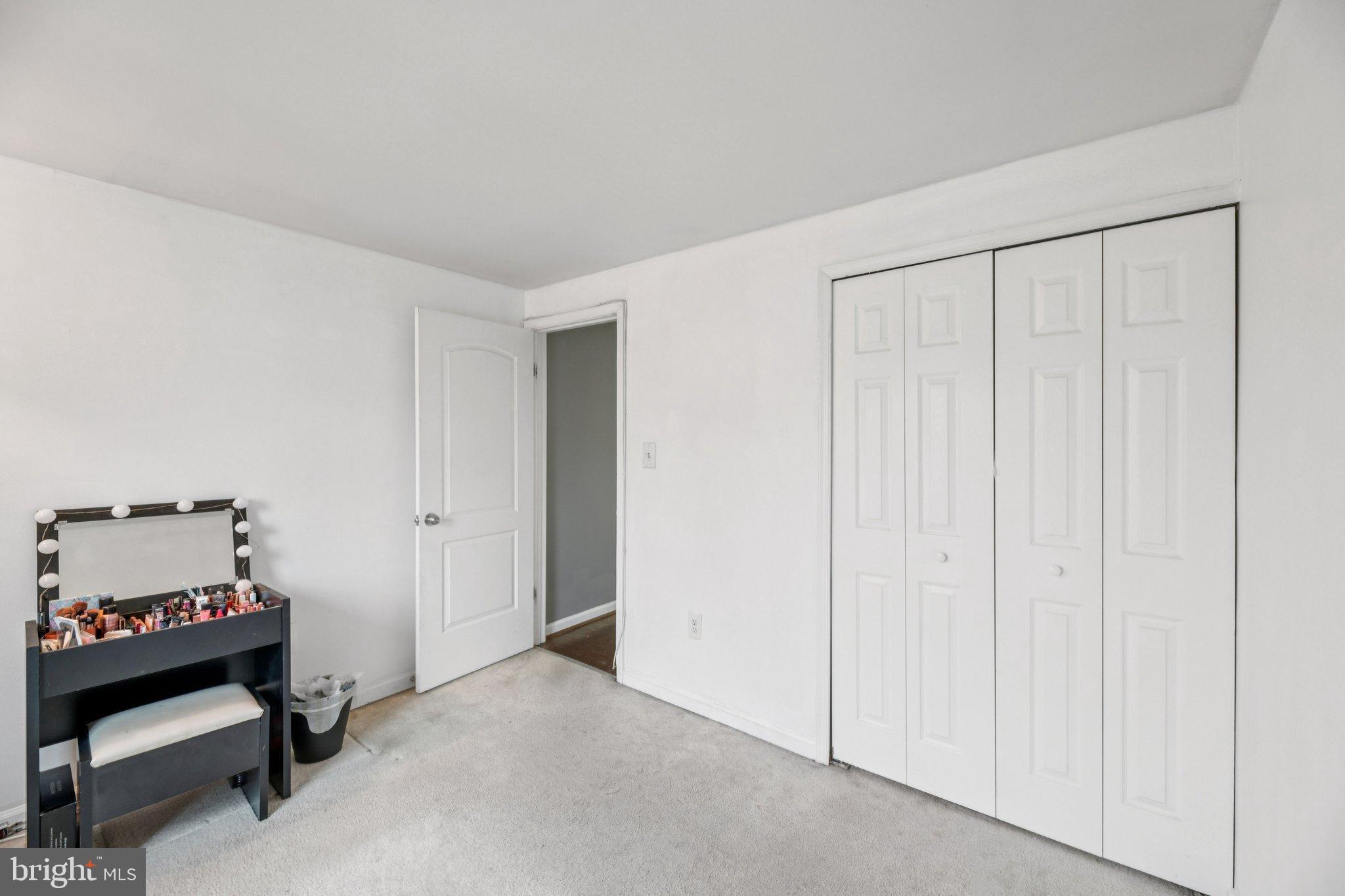 Real estate listing preview #24