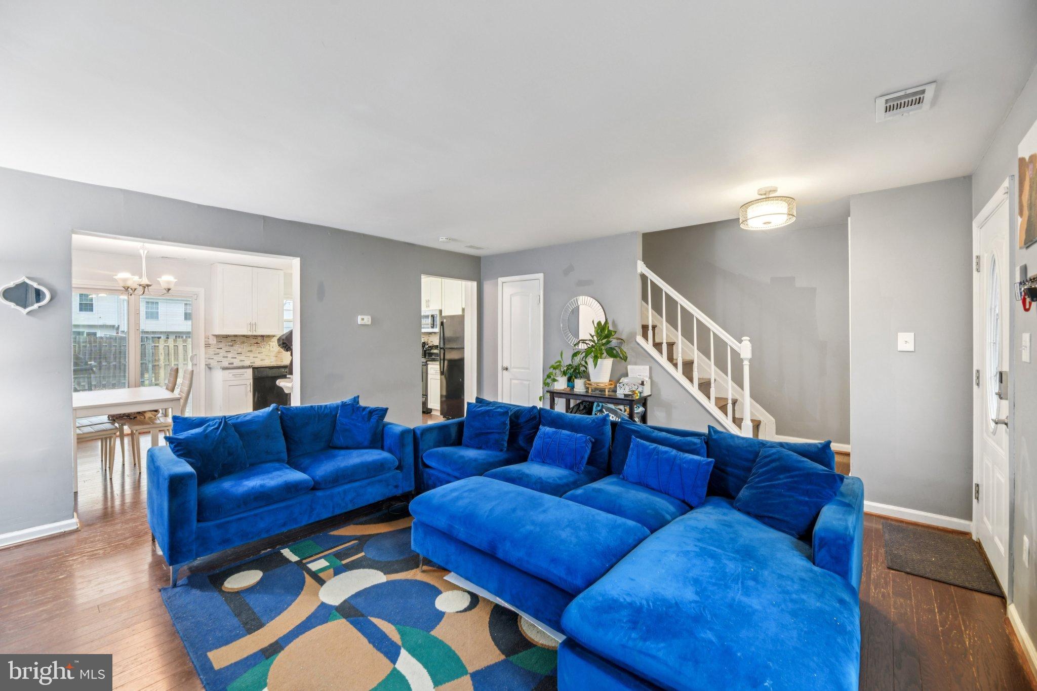 Real estate listing preview #5