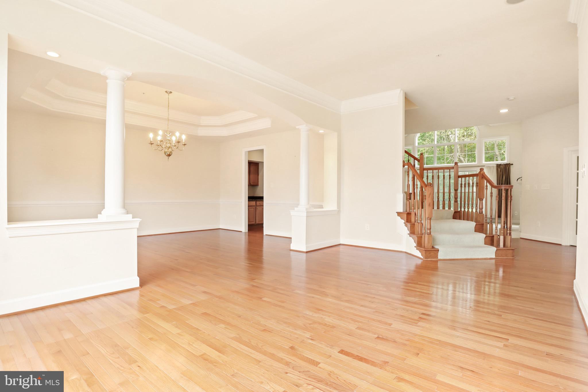 Real estate listing preview #10