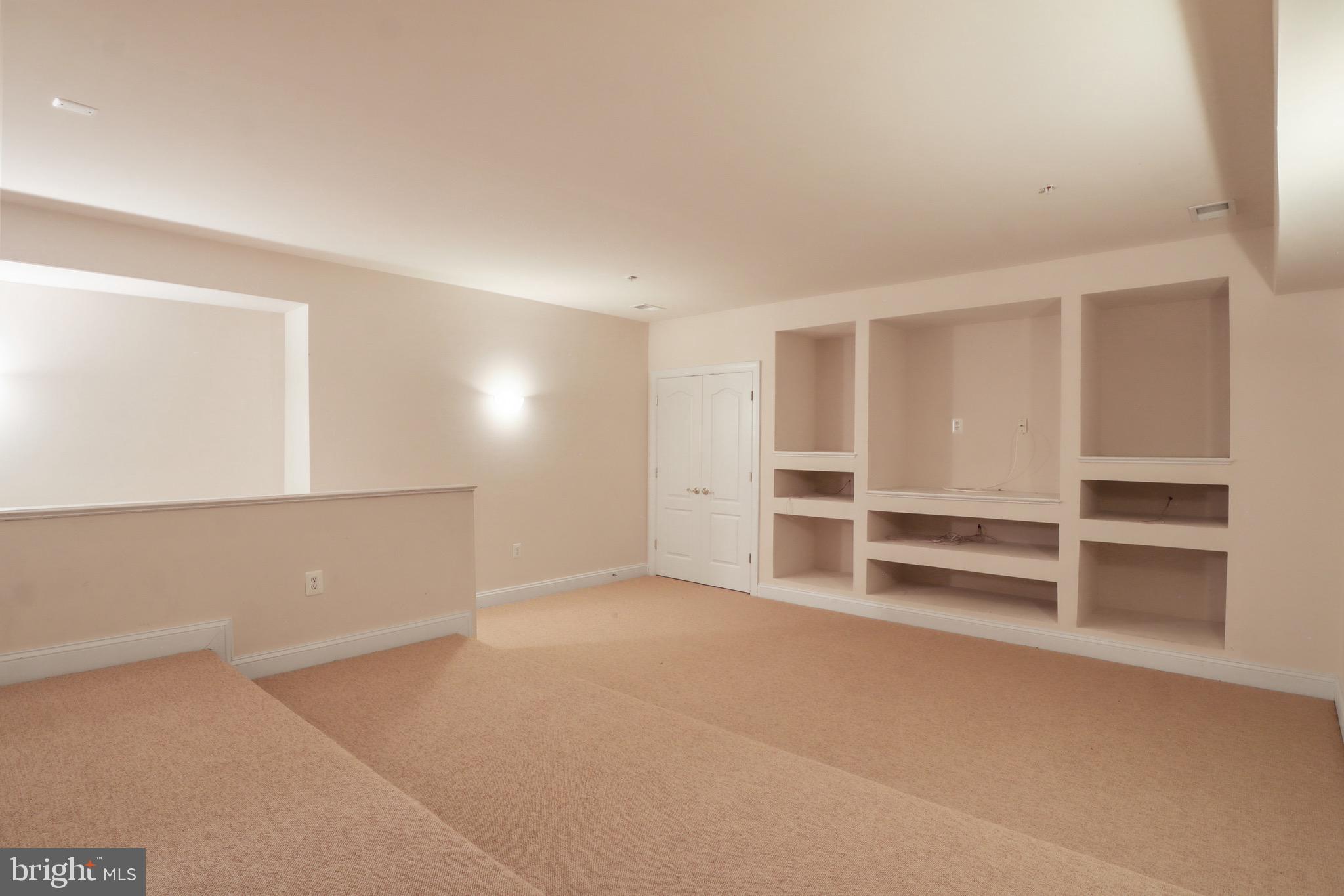 Real estate listing preview #57