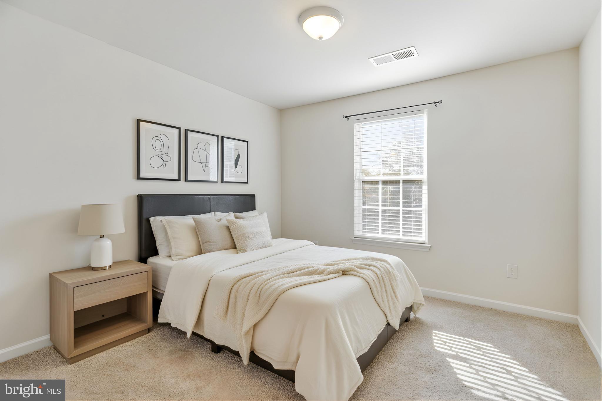 Real estate listing preview #18