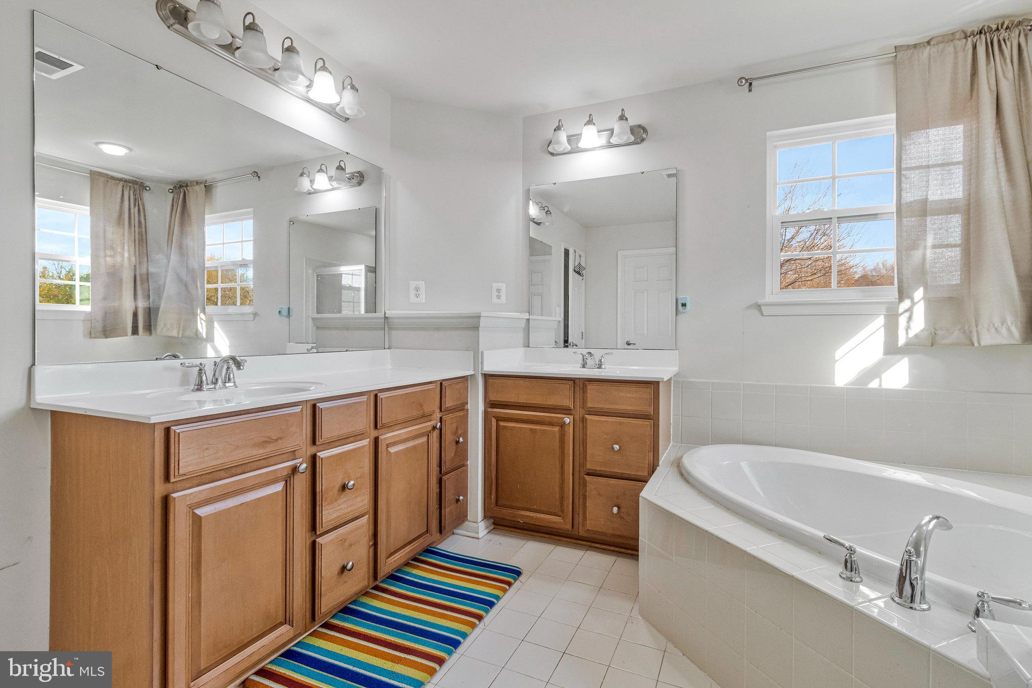 Real estate listing preview #14