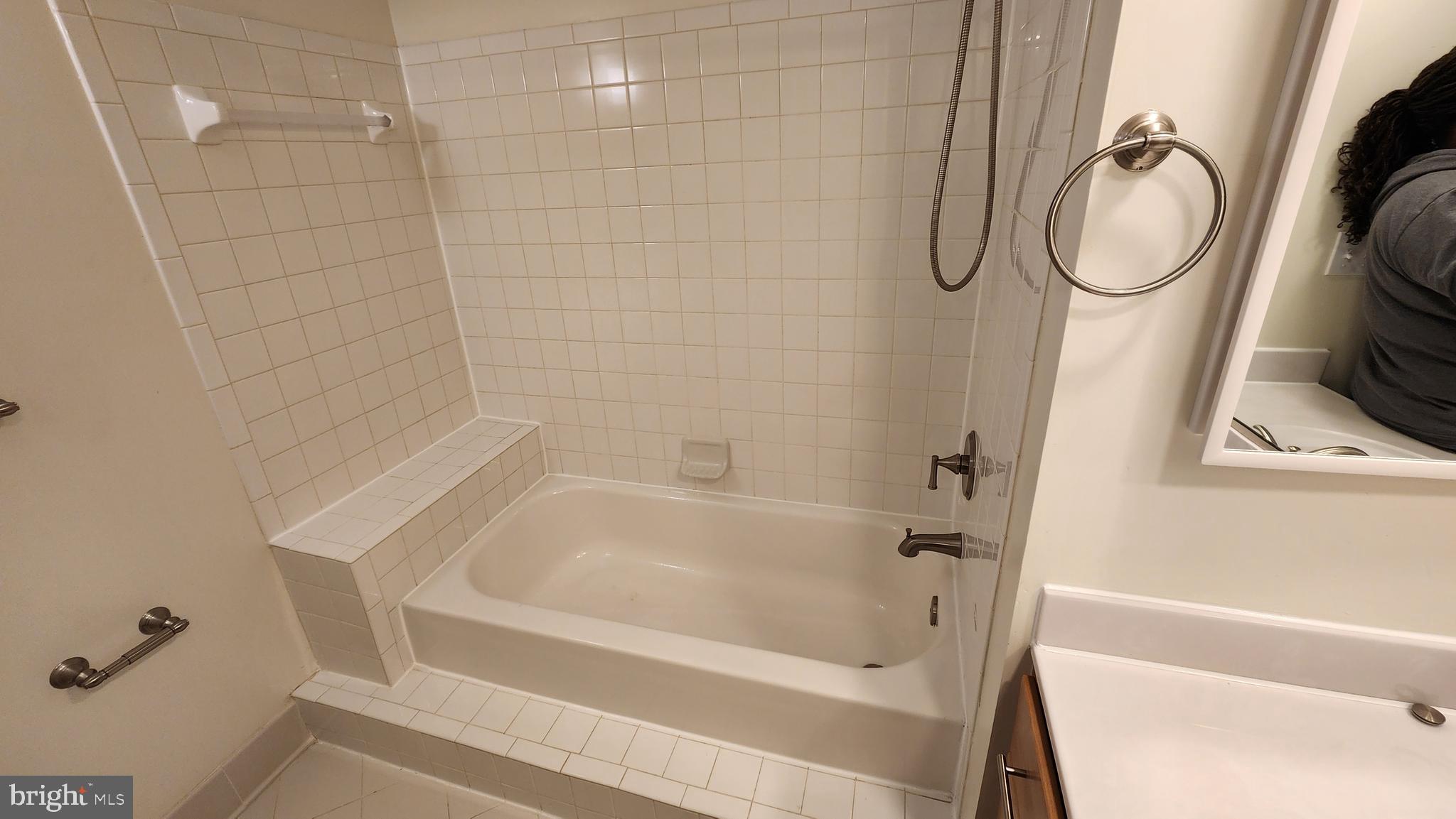 Real estate listing preview #16