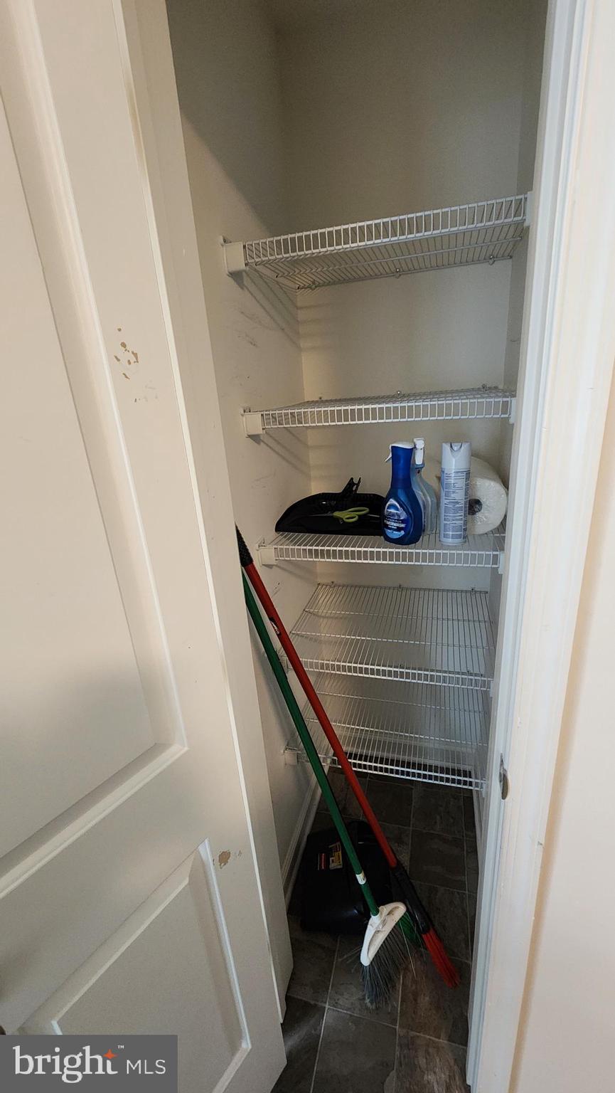 Real estate listing preview #11