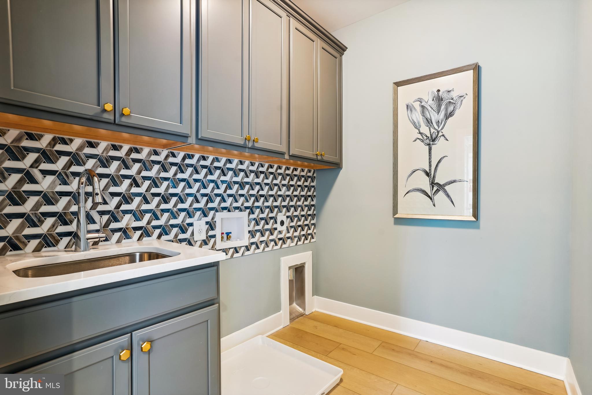 Real estate listing preview #22