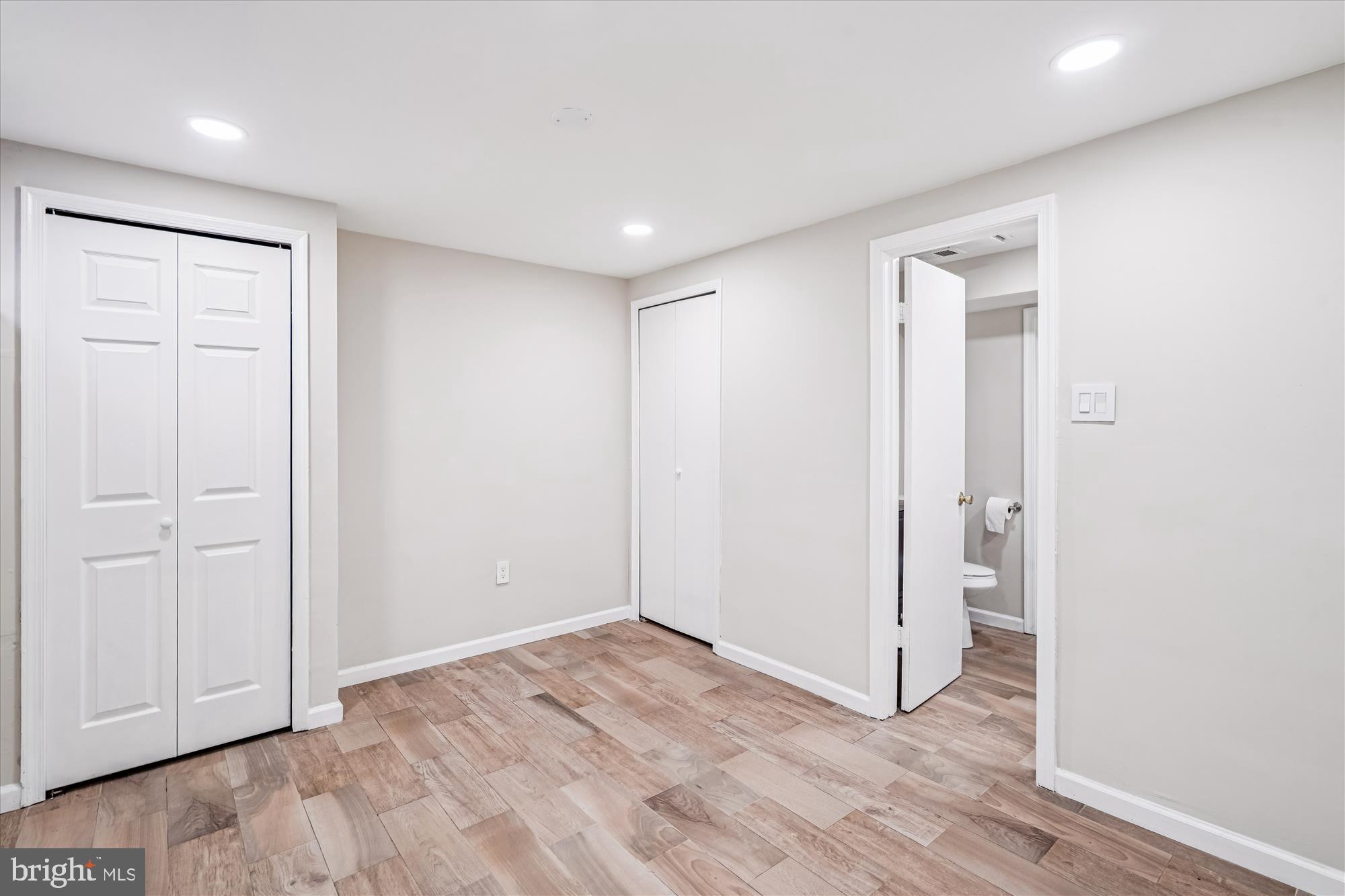 Real estate listing preview #28