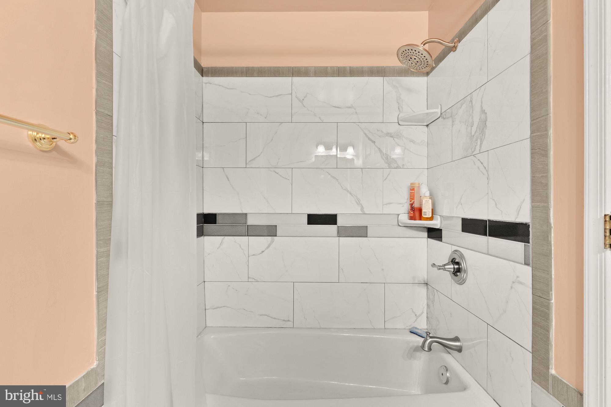 Real estate listing preview #20