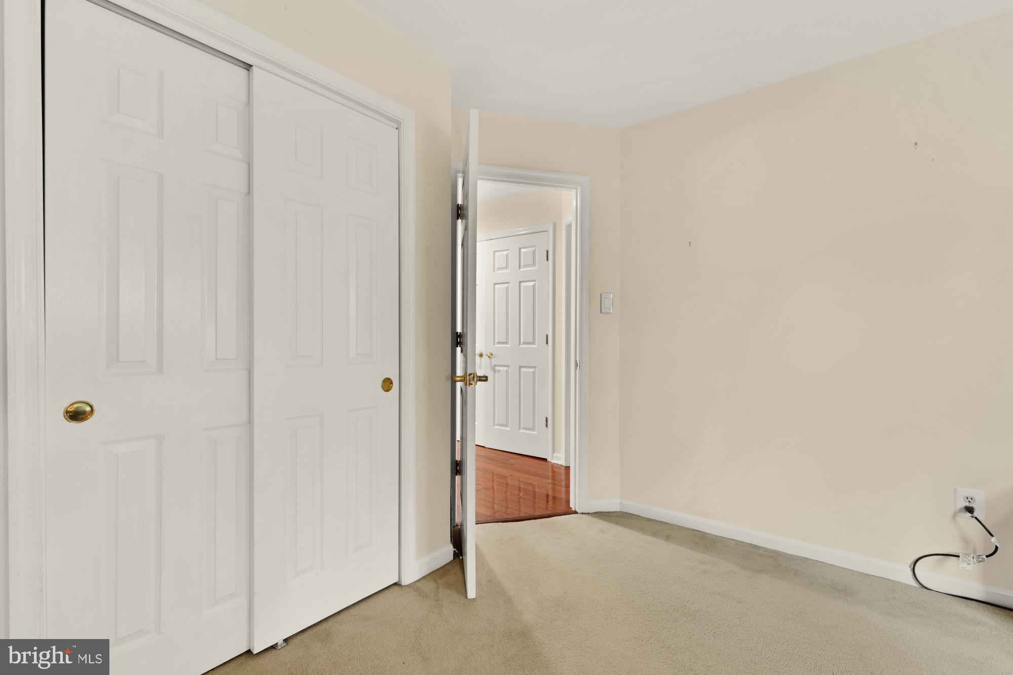 Real estate listing preview #23