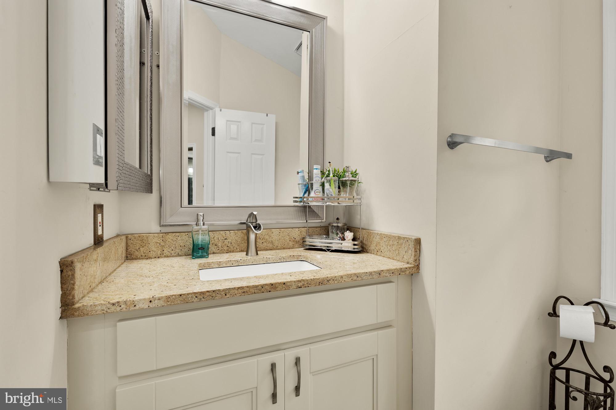 Real estate listing preview #21