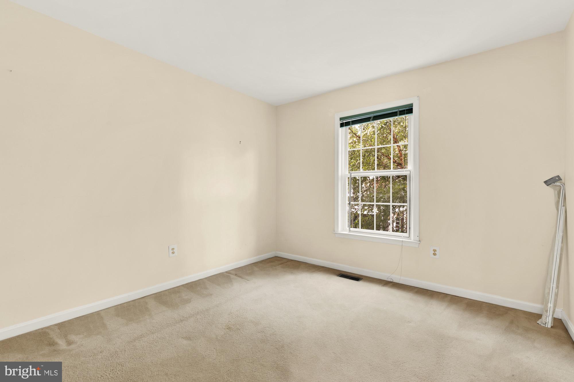 Real estate listing preview #22