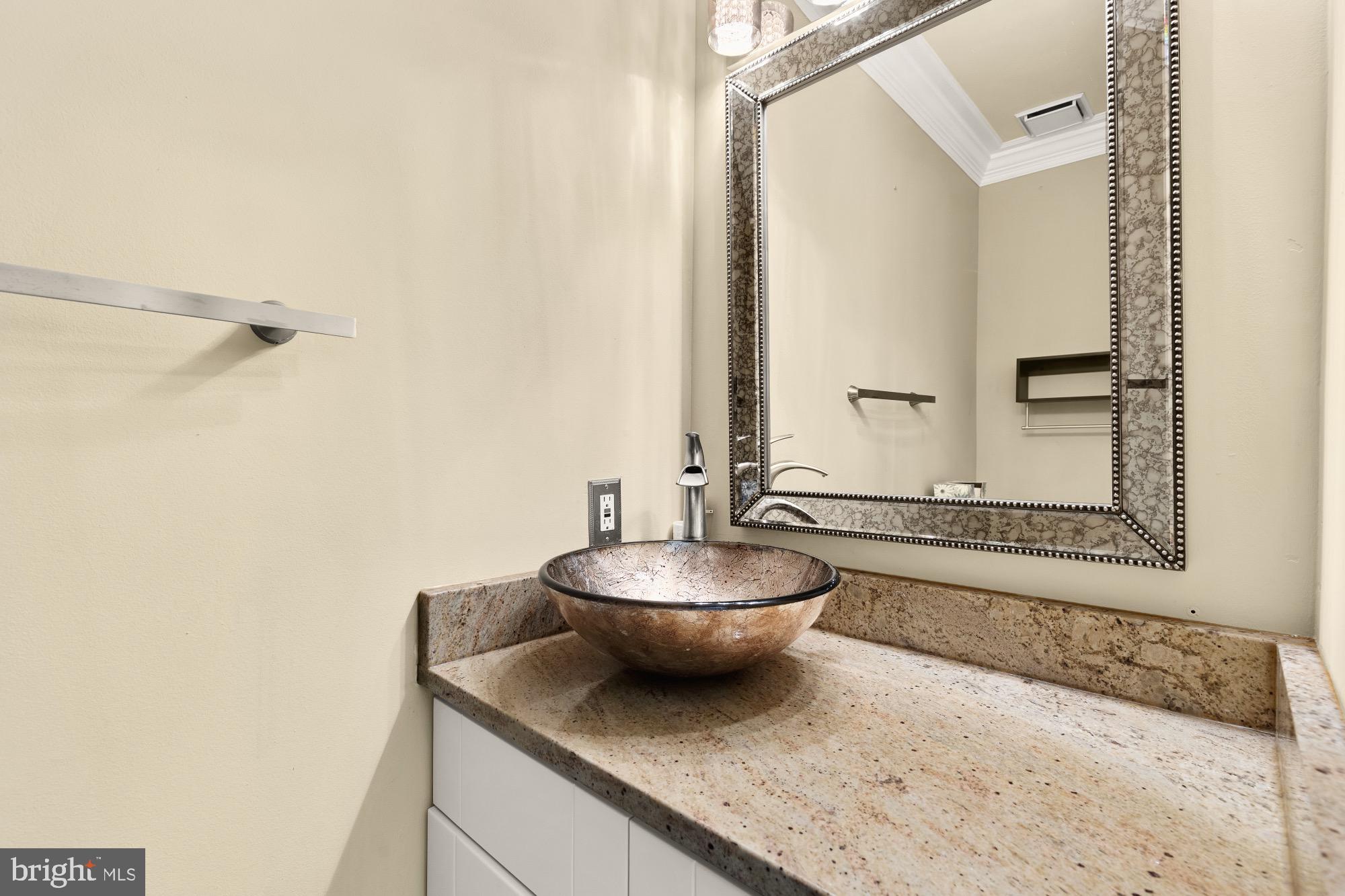 Real estate listing preview #37