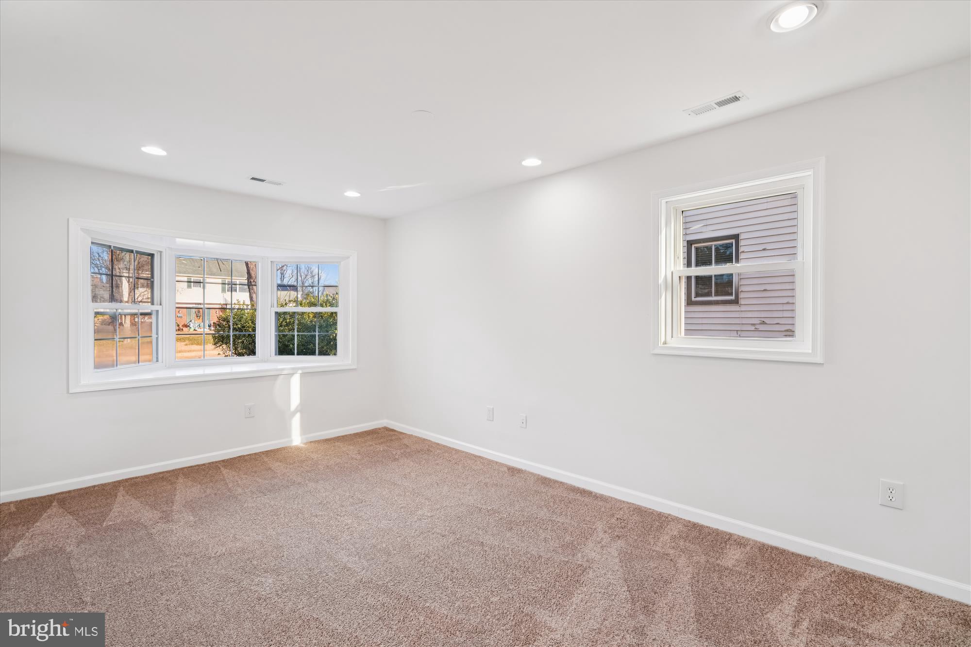 Real estate listing preview #20