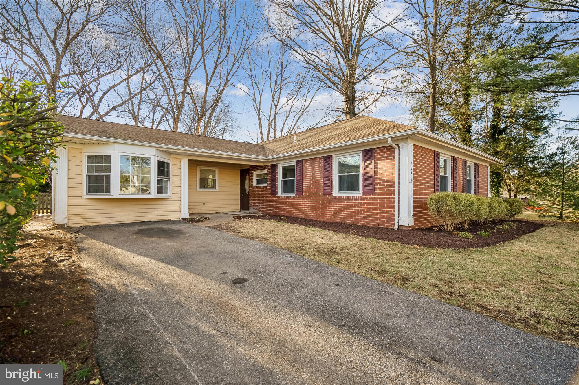 Real estate listing preview #2