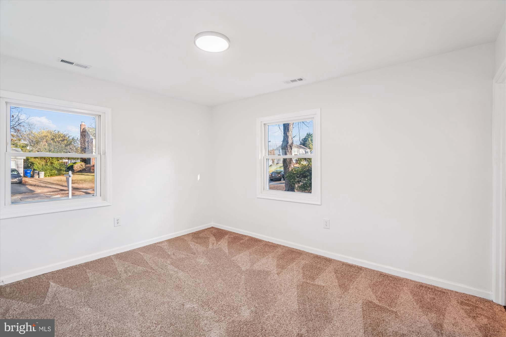 Real estate listing preview #30