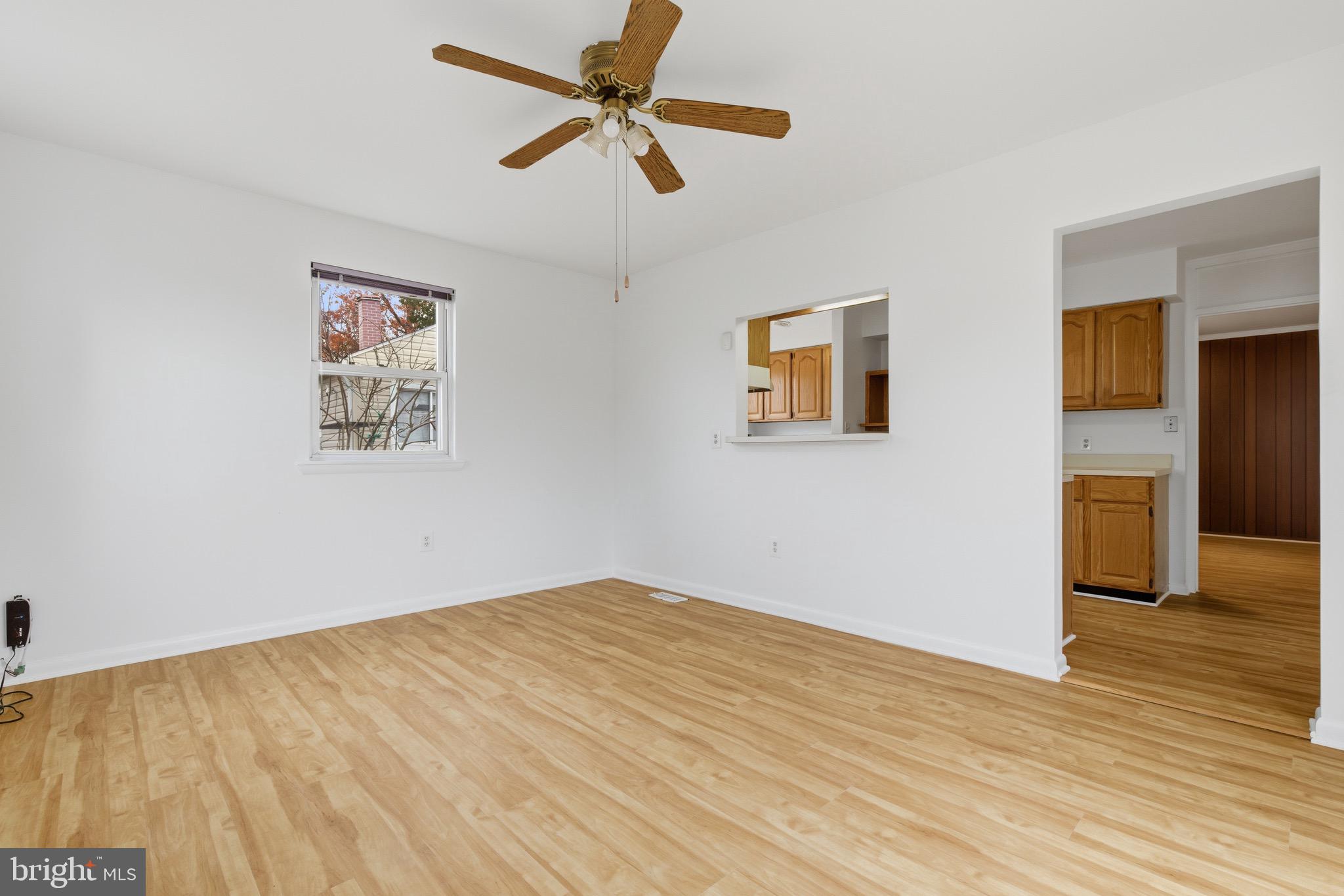 Real estate listing preview #18