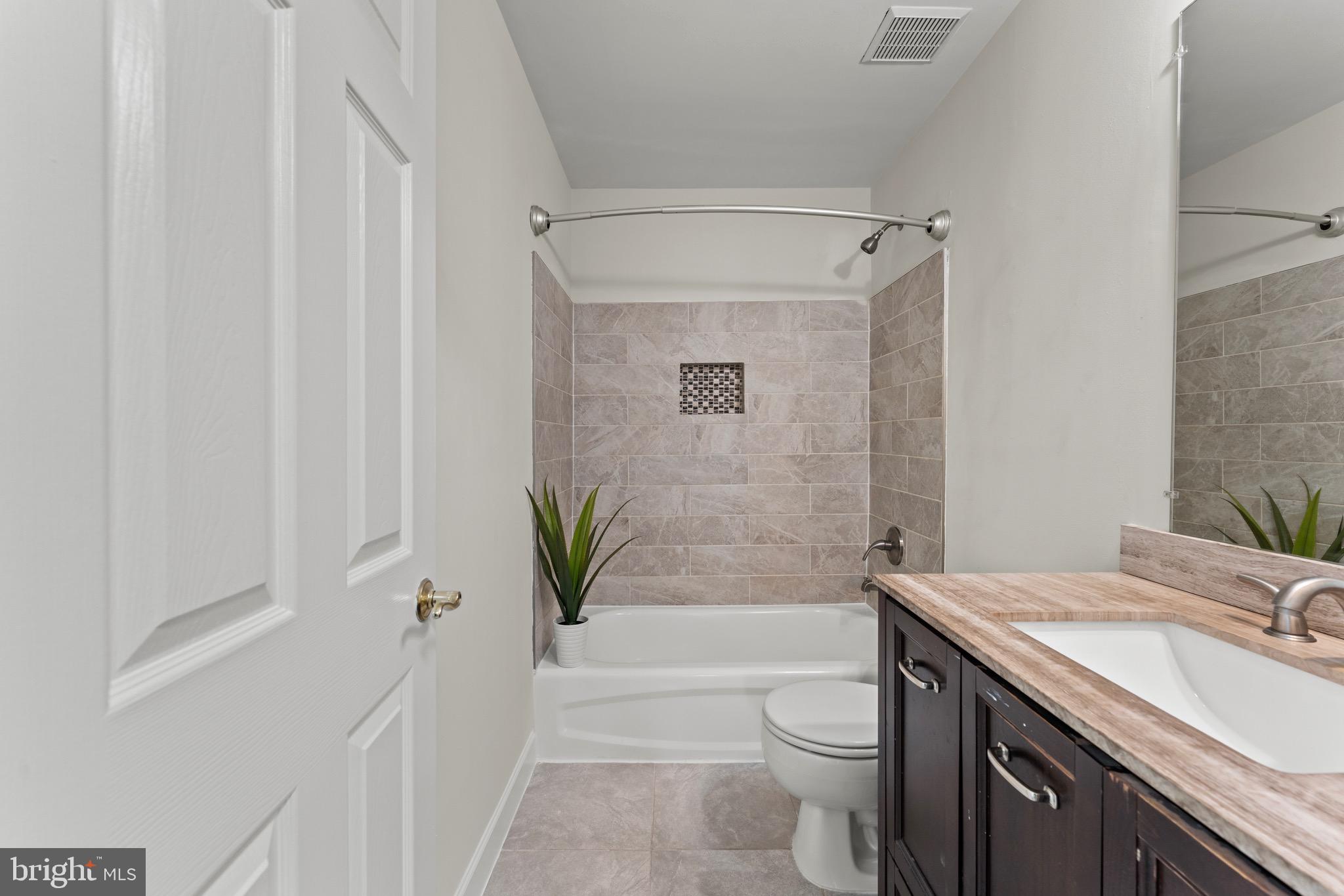 Real estate listing preview #31