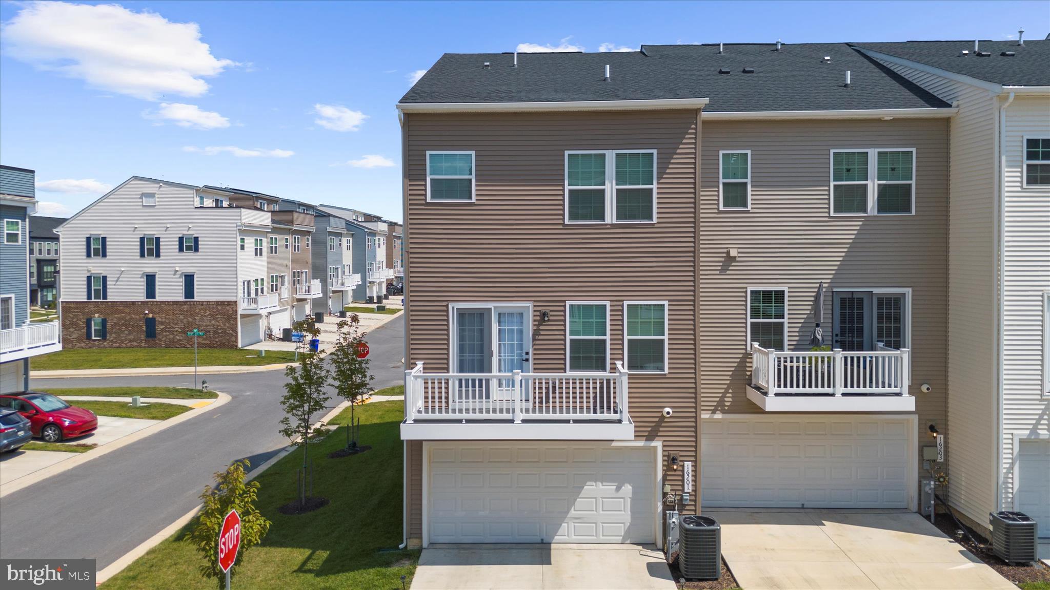 Real estate listing preview #49