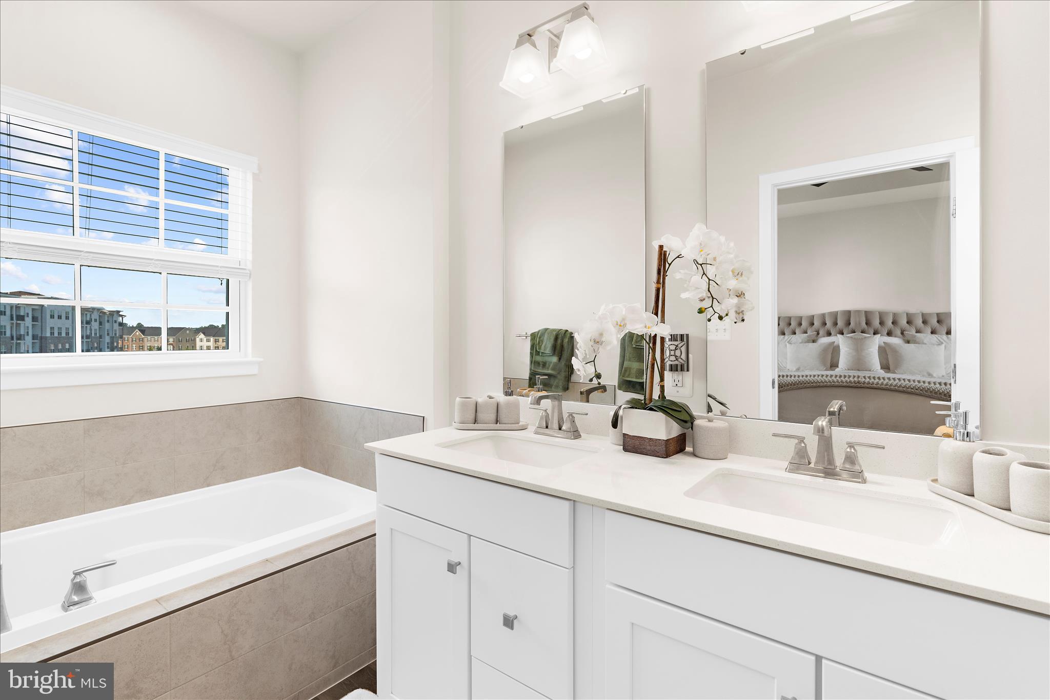 Real estate listing preview #17