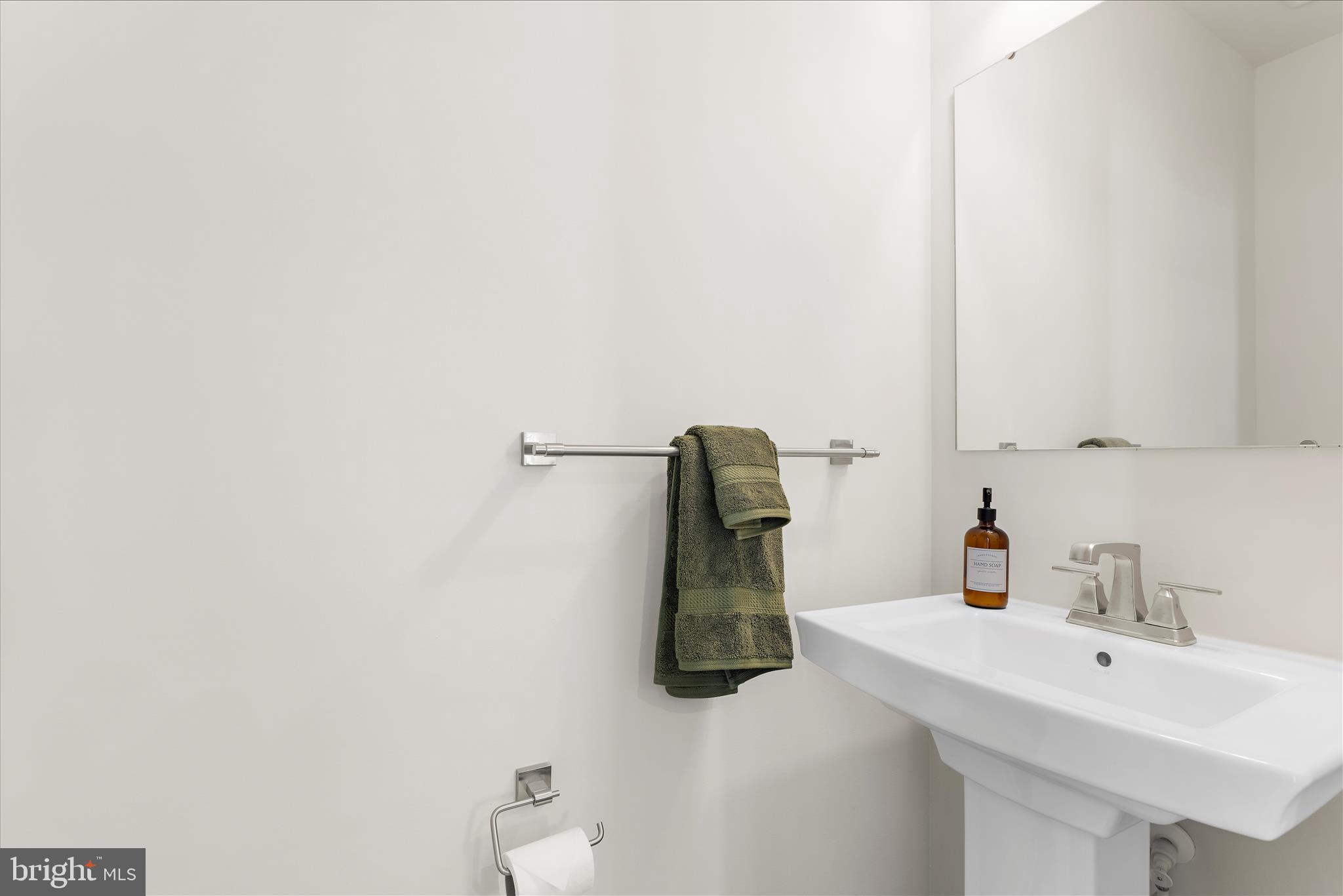 Real estate listing preview #40