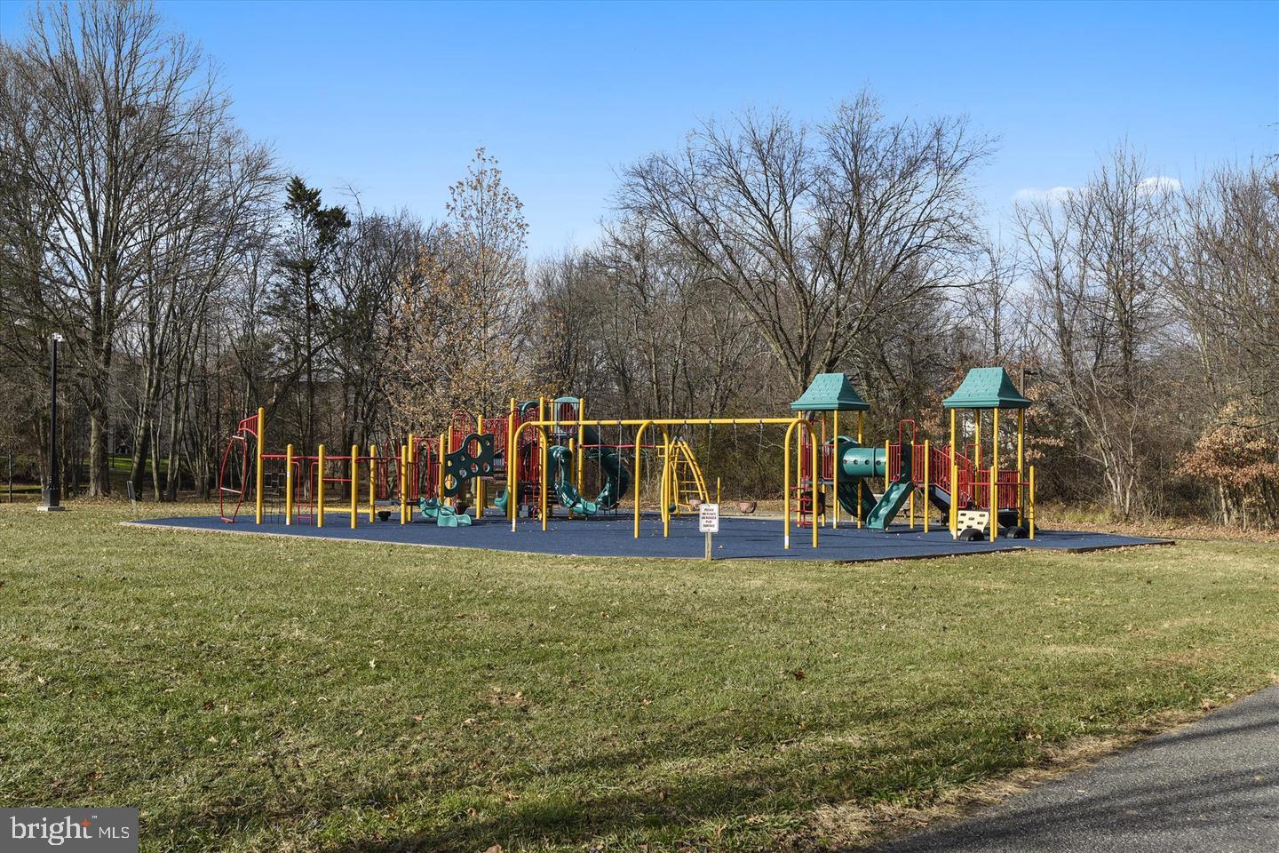 Real estate listing preview #33