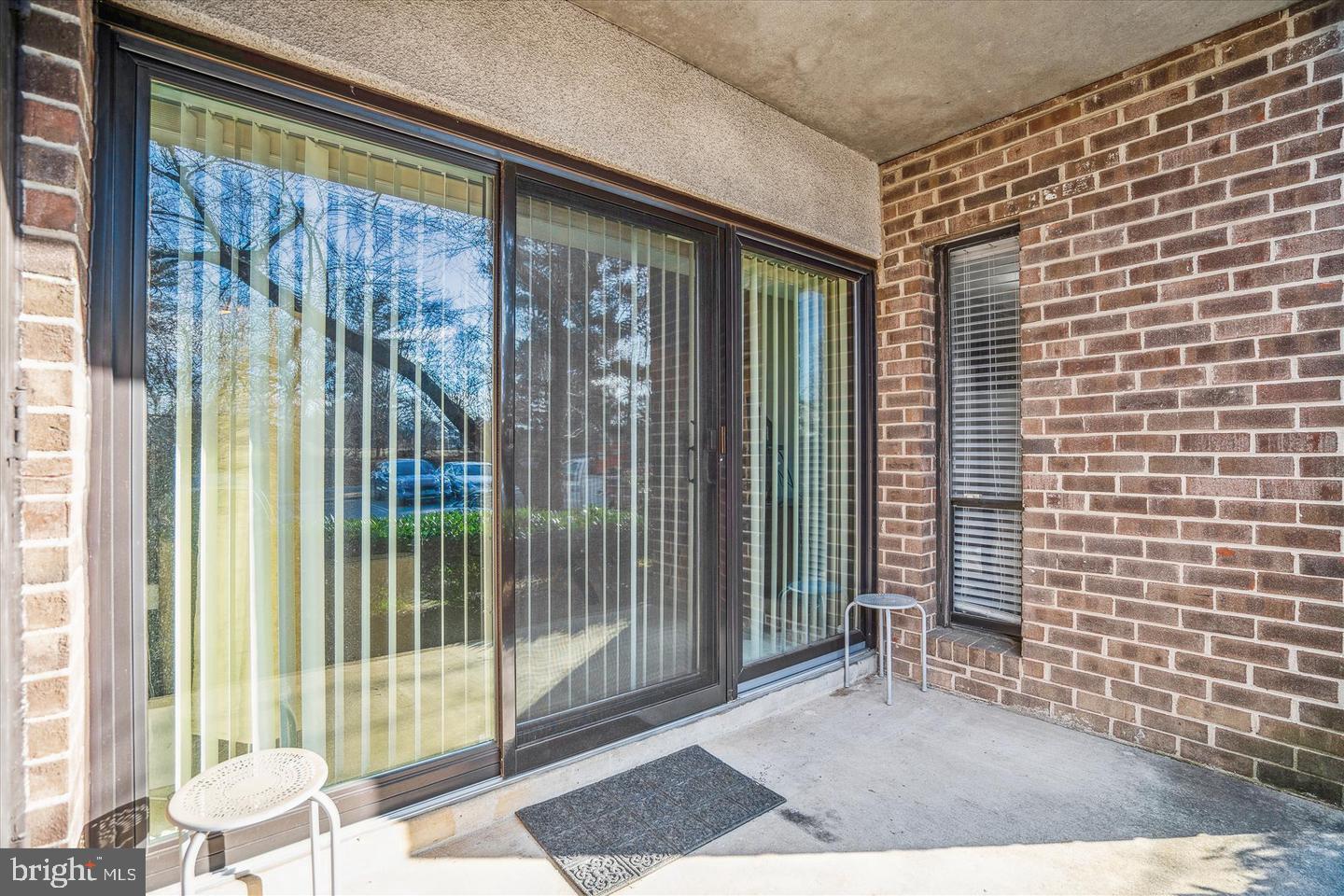 Real estate listing preview #16