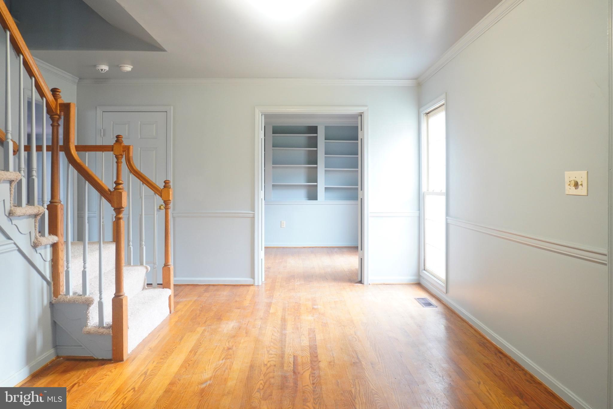 Real estate listing preview #12