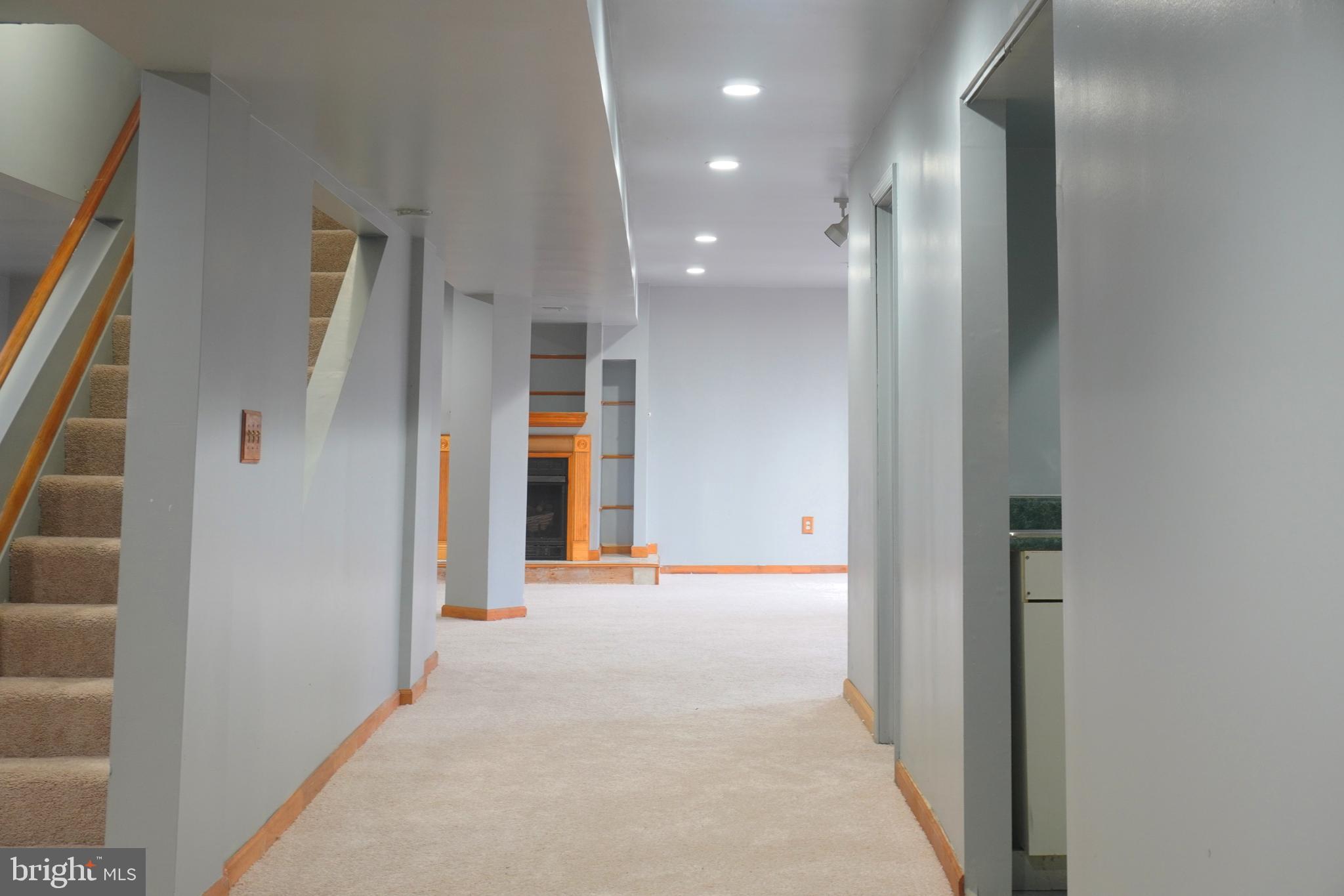 Real estate listing preview #30