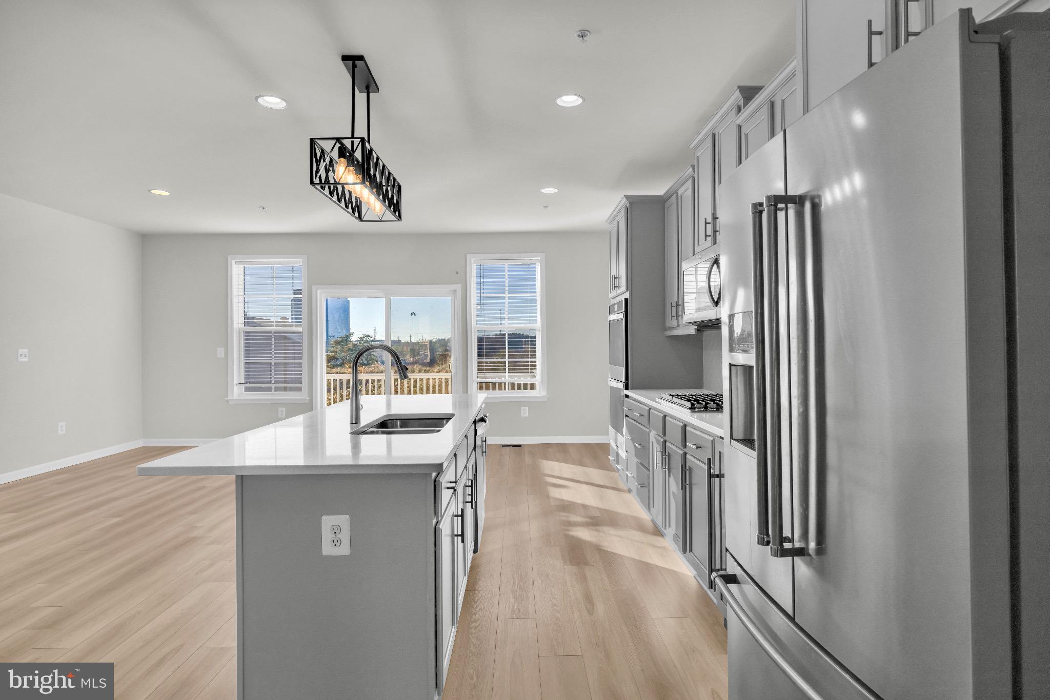 Real estate listing preview #15