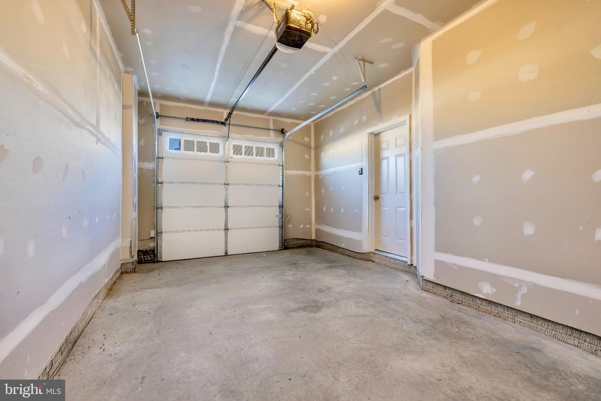 Real estate listing preview #56