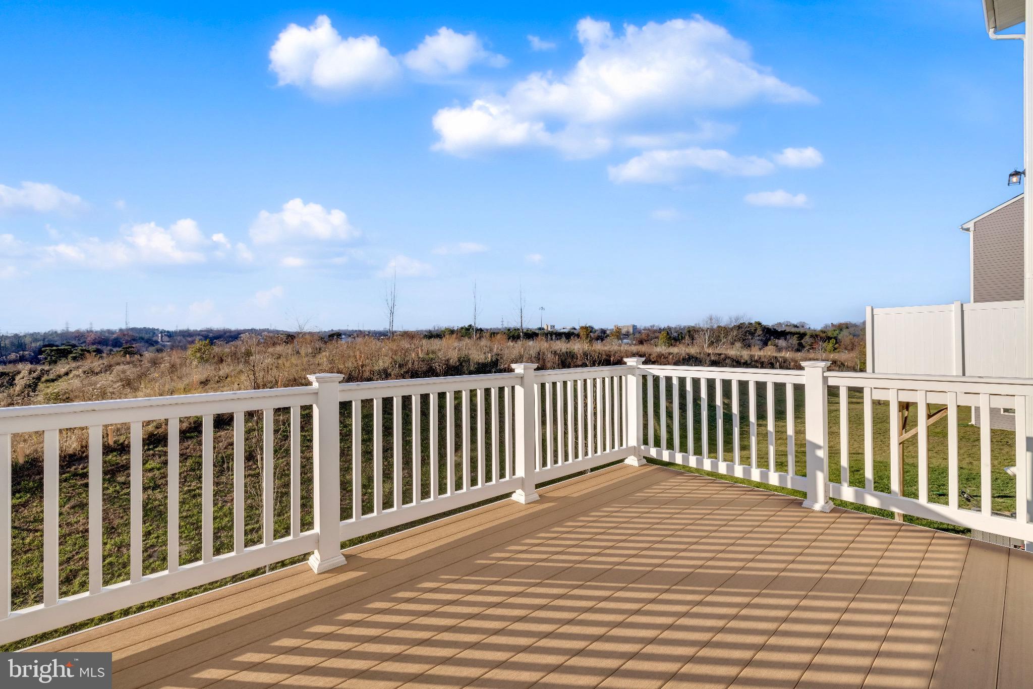 Real estate listing preview #24