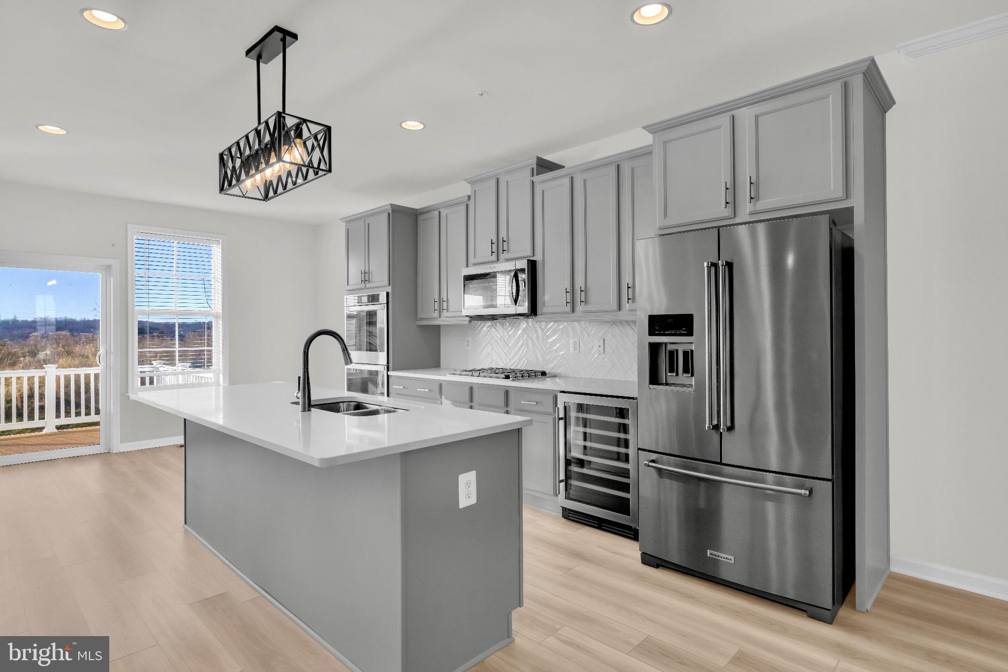 Real estate listing preview #16