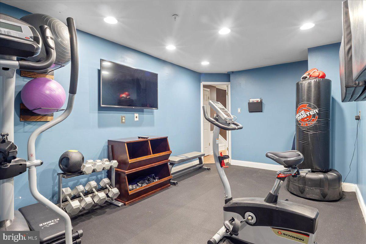 Real estate listing preview #47