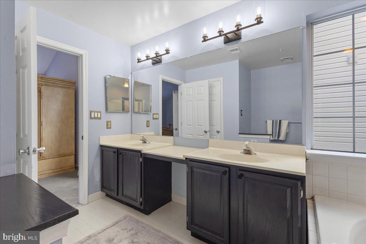 Real estate listing preview #28