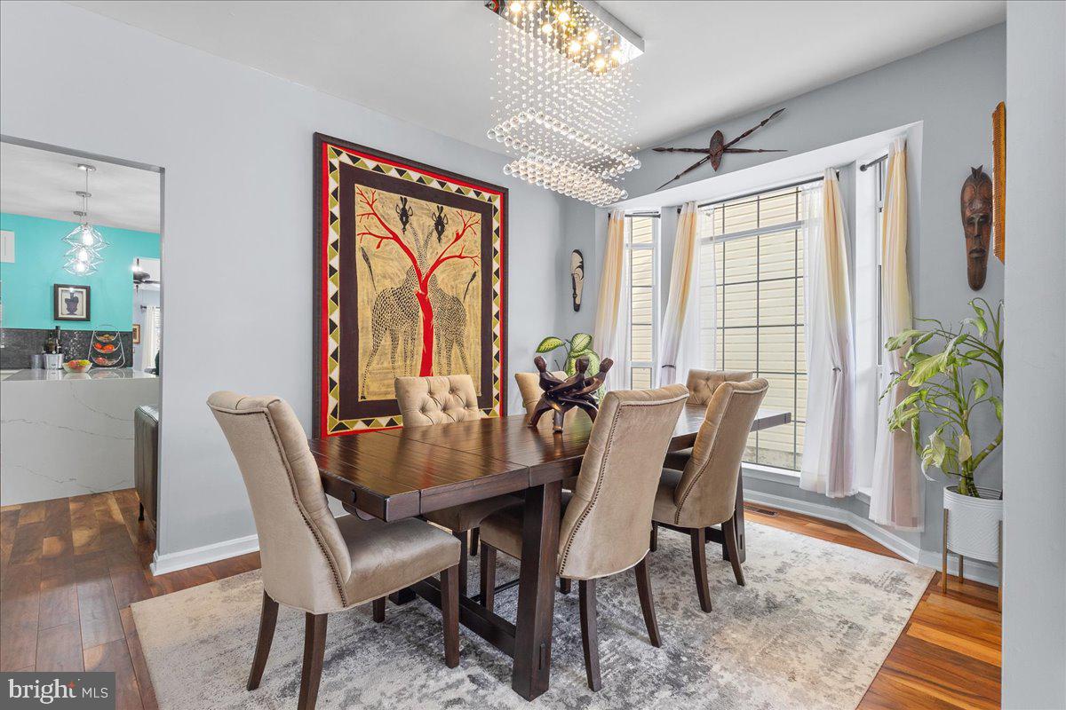 Real estate listing preview #13