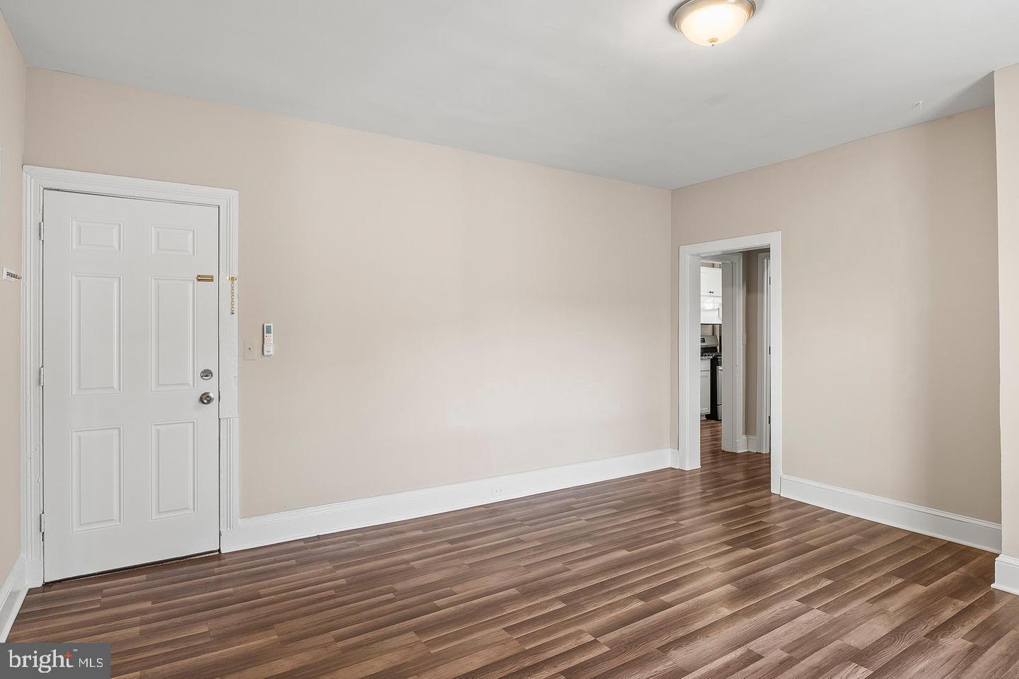 Real estate listing preview #2