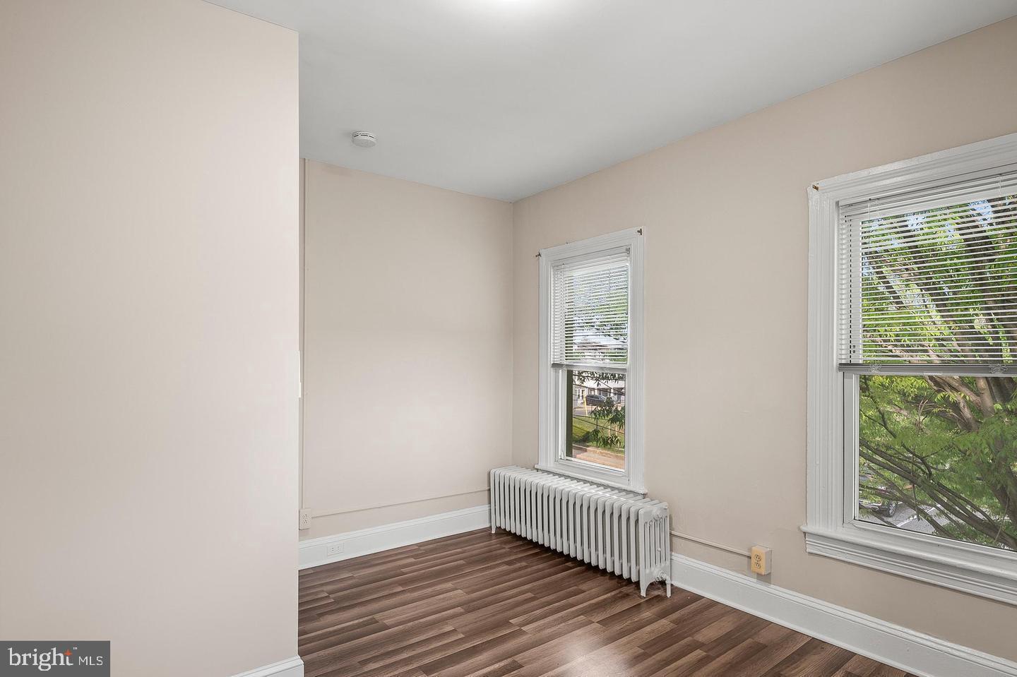 Real estate listing preview #11