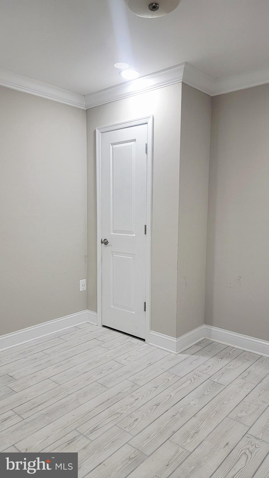 Real estate listing preview #11