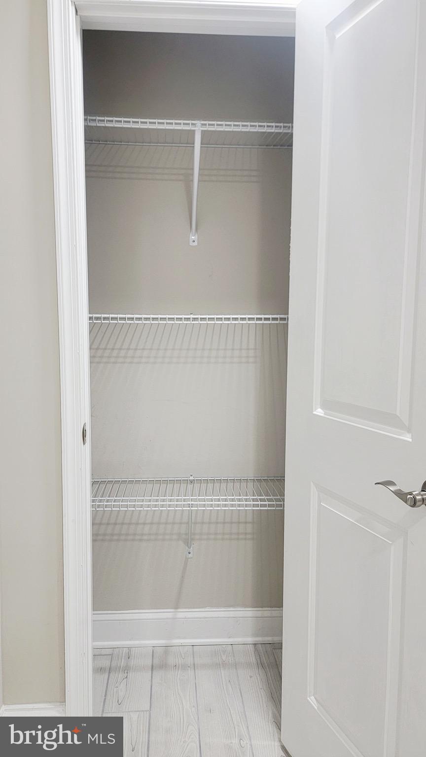 Real estate listing preview #13