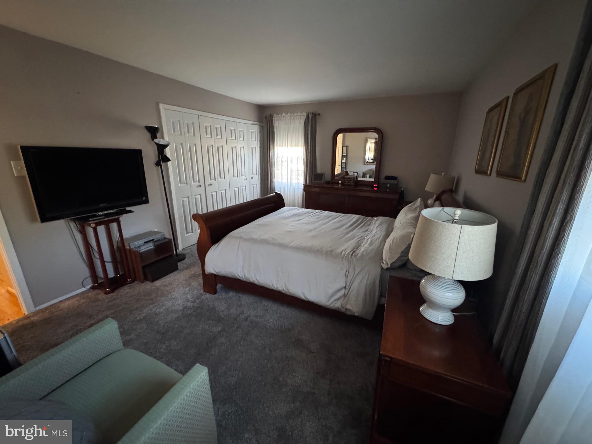 Real estate listing preview #16