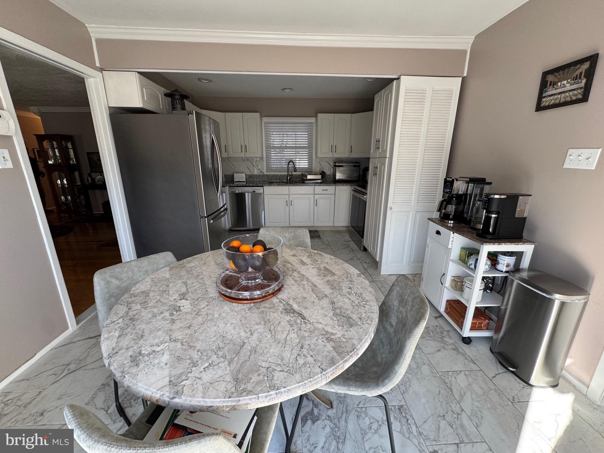 Real estate listing preview #13